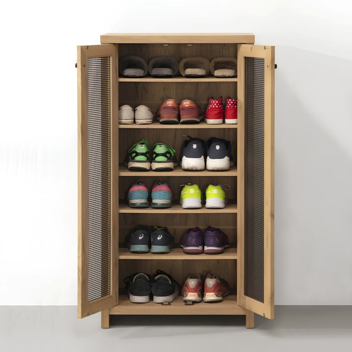 #0D053FL Cabinet in Golden Oak
