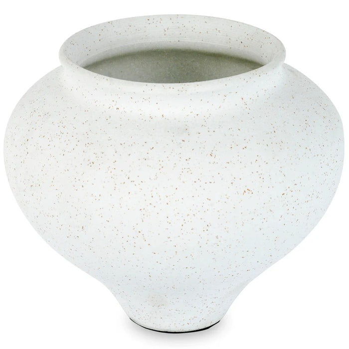#A52000301 Vase in White