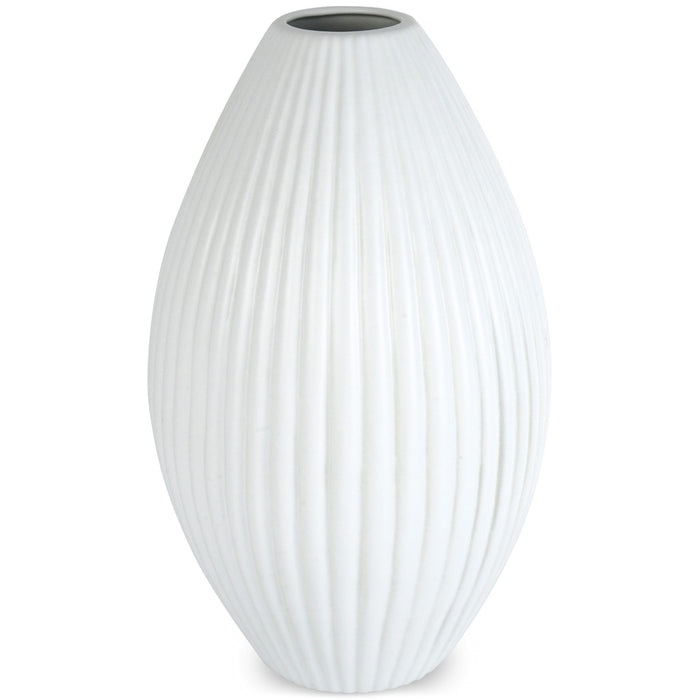 #A52000405 Vase in White
