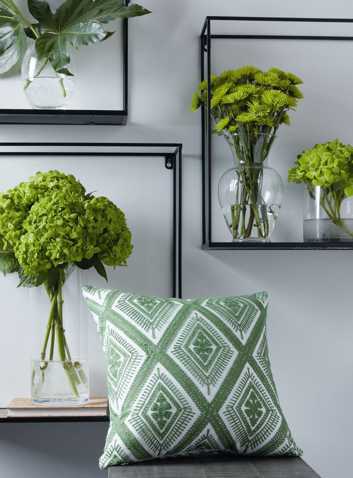 Bellvale Pillow in Green/White