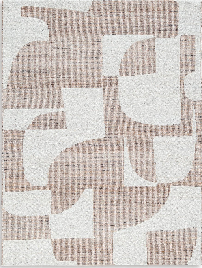 Brynnfield 5' x 7' Medium Rug in Beige/Brown