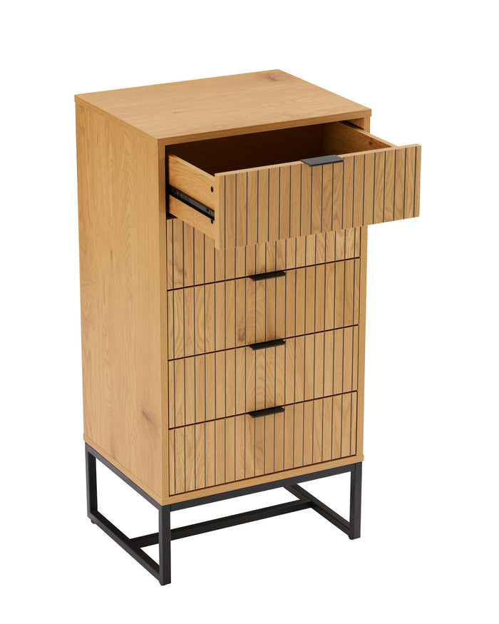 Claro 5-Drawer Chest in Oak/Black