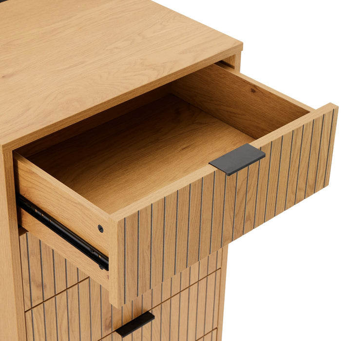 Claro 5-Drawer Chest in Oak/Black