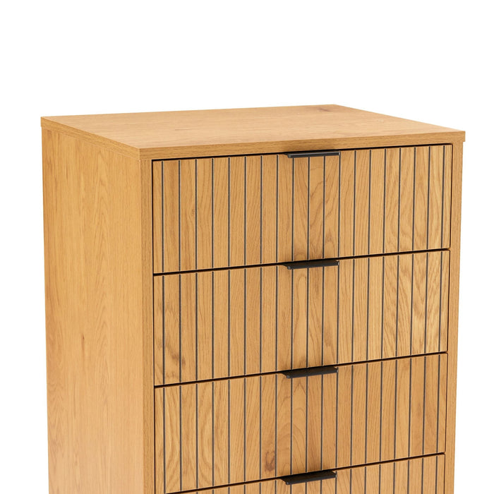Claro 5-Drawer Chest in Oak/Black