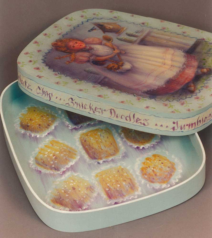 Country Girl Cookie Box - JP1030