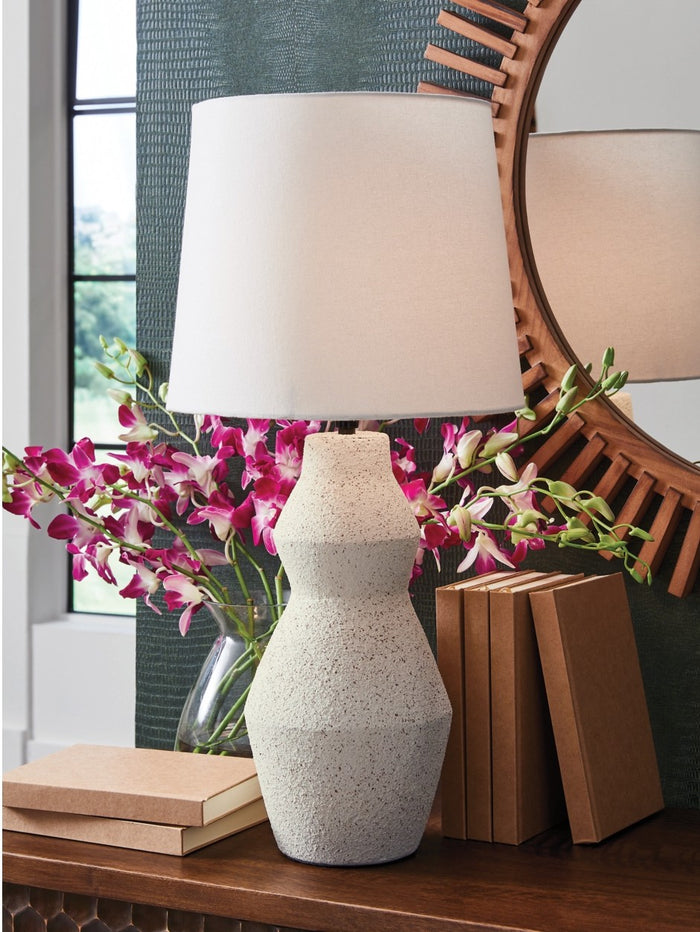 Dawthorne Paper Table Lamp in Cream