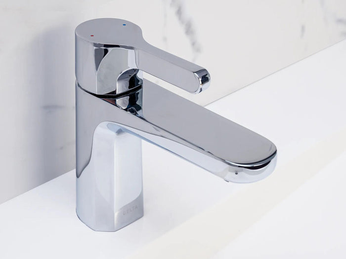 DELTA Kendari Lavatory Faucet in Chrome