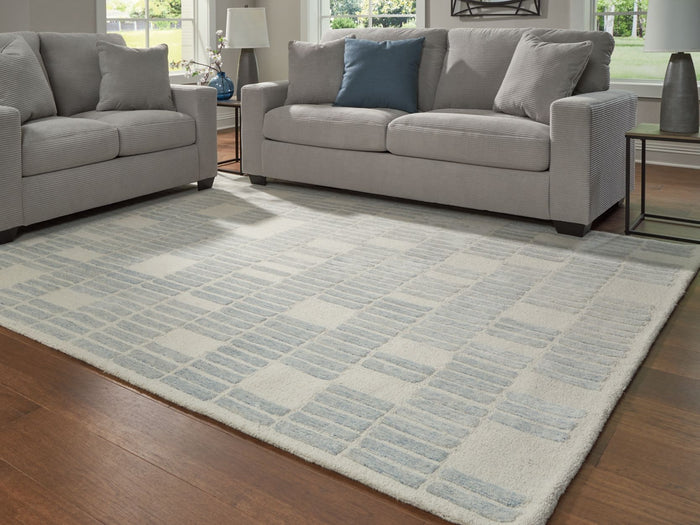 Dylanton 5' x 7' Medium Rug in Ivory/Blue