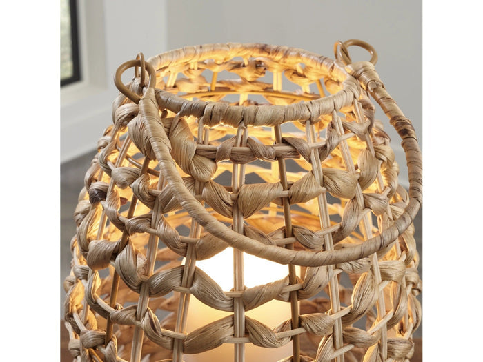 Etta Decor Lantern