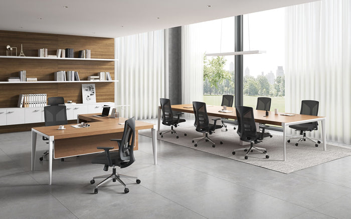 H2222 High Back Office Chair in Black
