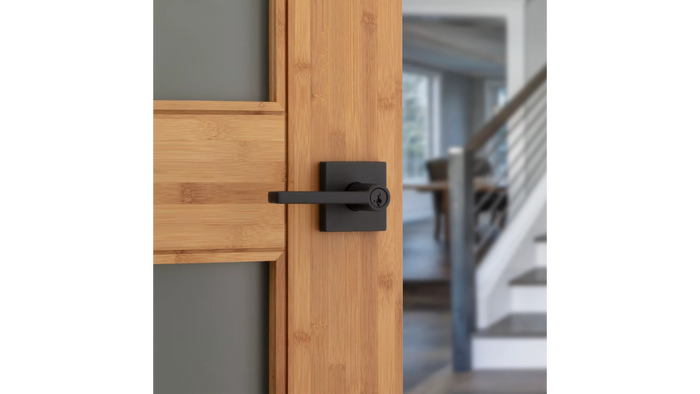 Halifax Keyed Lever Entry in Matt Black