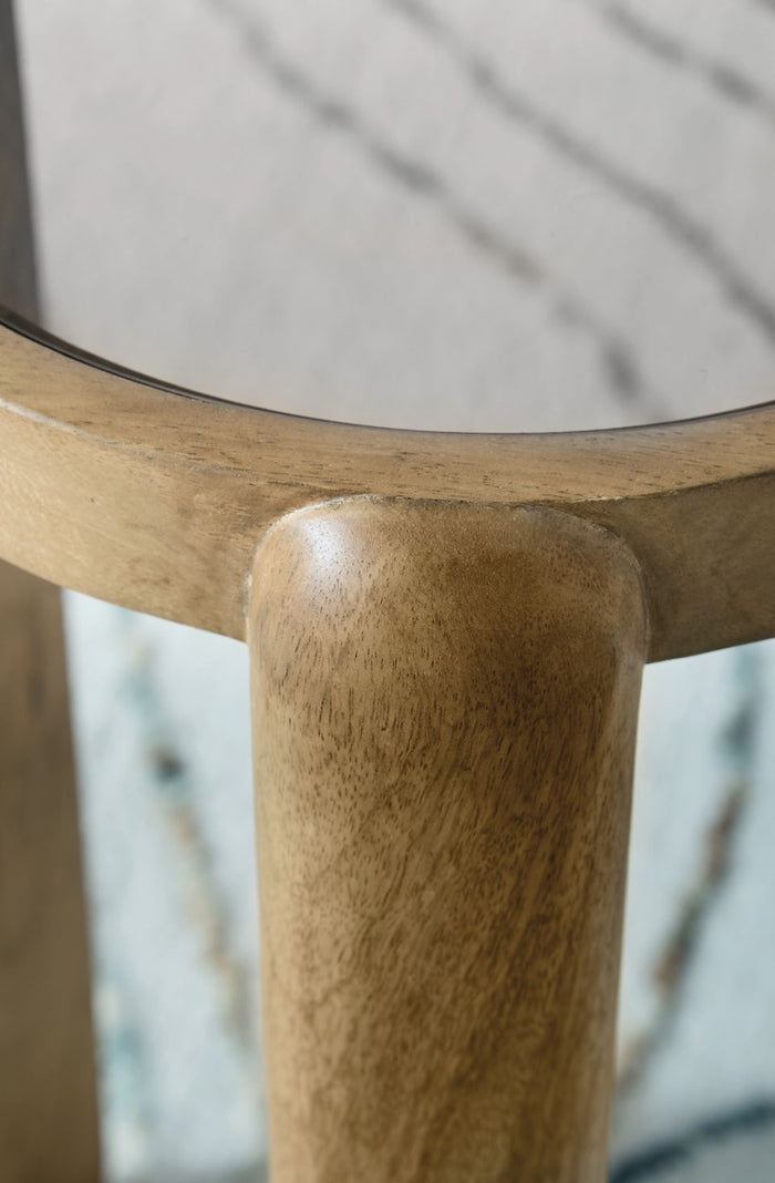 Jossor 2pc Accent Table Set in Light Brown