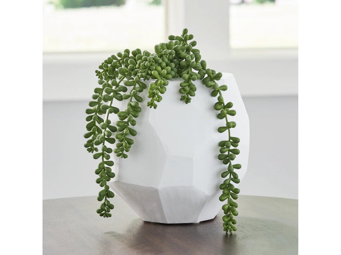 Karenton Vase