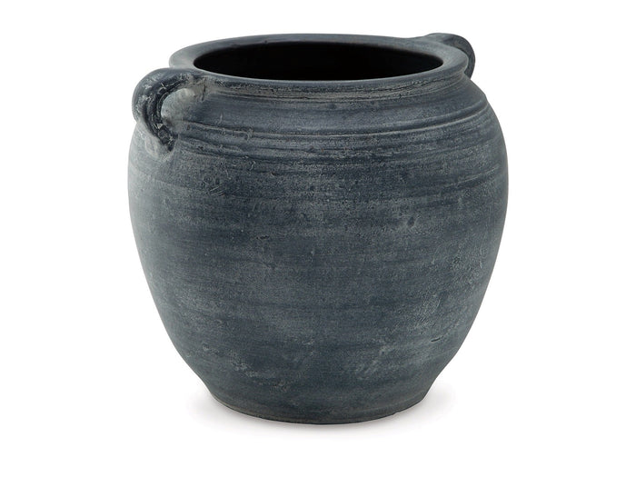 Meadie Vase