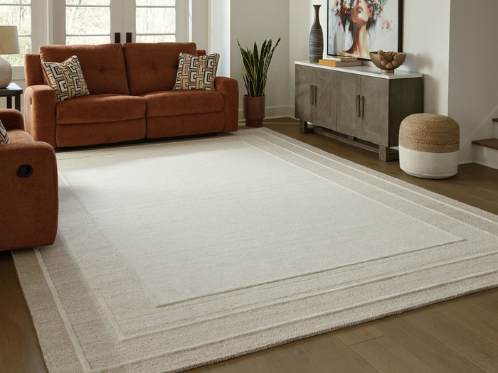 Teelgan 5' x 7' Medium Rug in Ivory/Tan